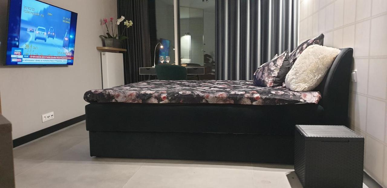 Towarowa - Milionowa 39 Check-In 24H Apartman Poznań Kültér fotó
