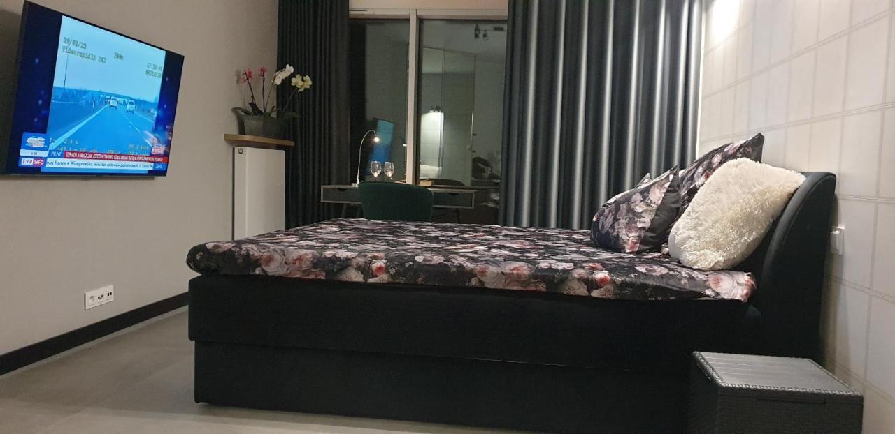 Towarowa - Milionowa 39 Check-In 24H Apartman Poznań Kültér fotó