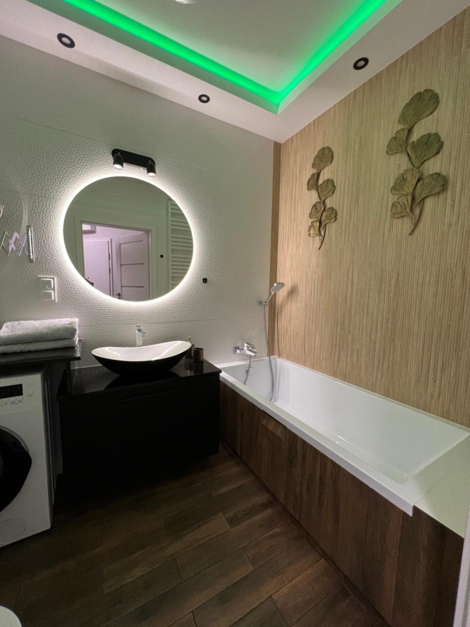 Towarowa - Milionowa 39 Check-In 24H Apartman Poznań Kültér fotó