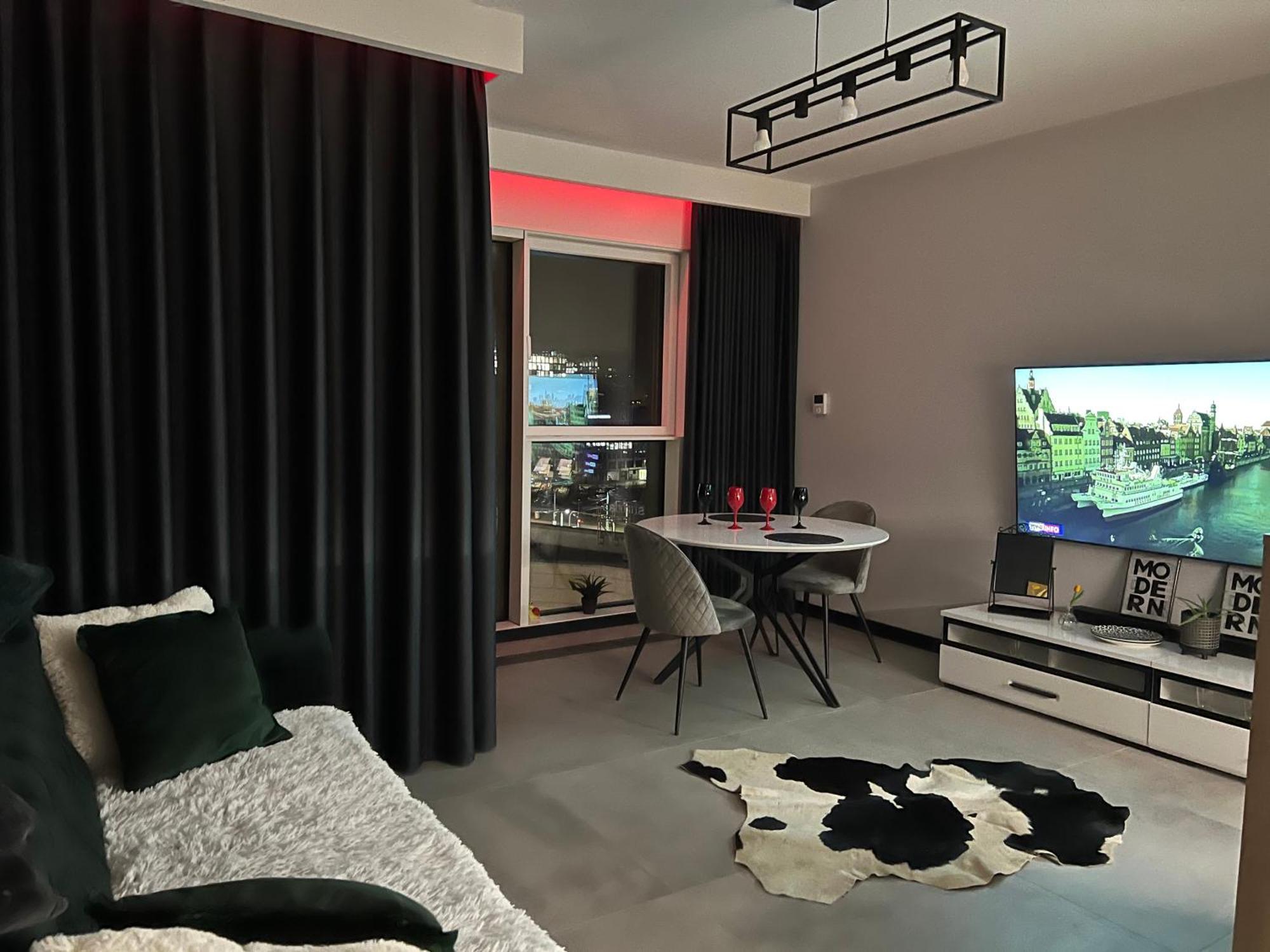 Towarowa - Milionowa 39 Check-In 24H Apartman Poznań Kültér fotó