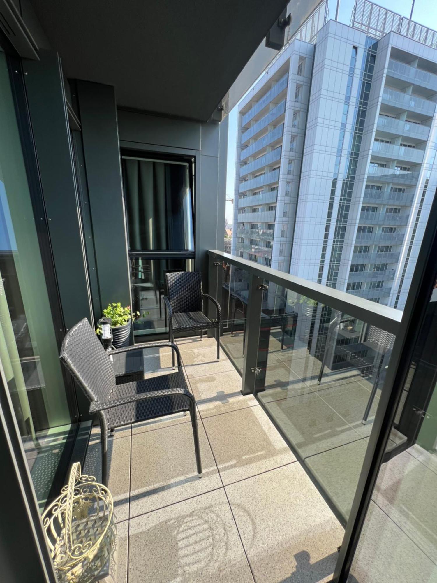 Towarowa - Milionowa 39 Check-In 24H Apartman Poznań Kültér fotó